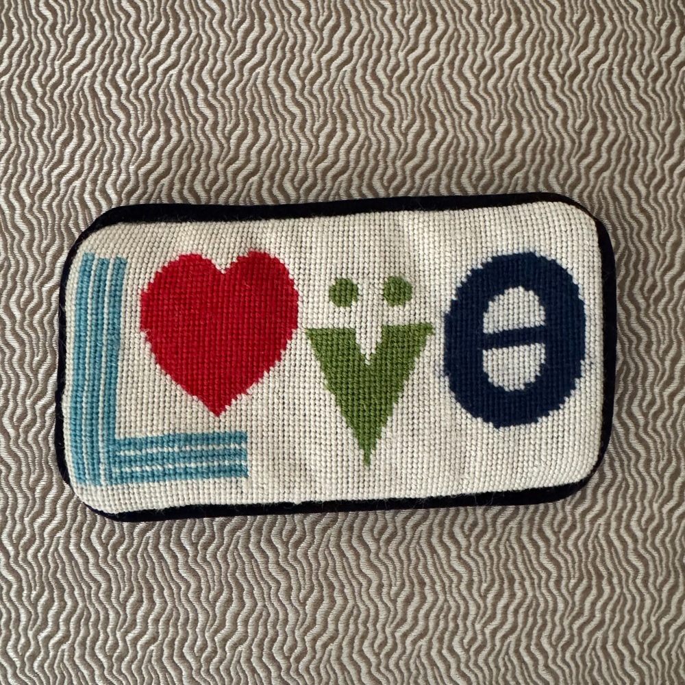 New LOVE Jonathan Adler Eyeglasses Sunglasses Soft Needlepoint Case